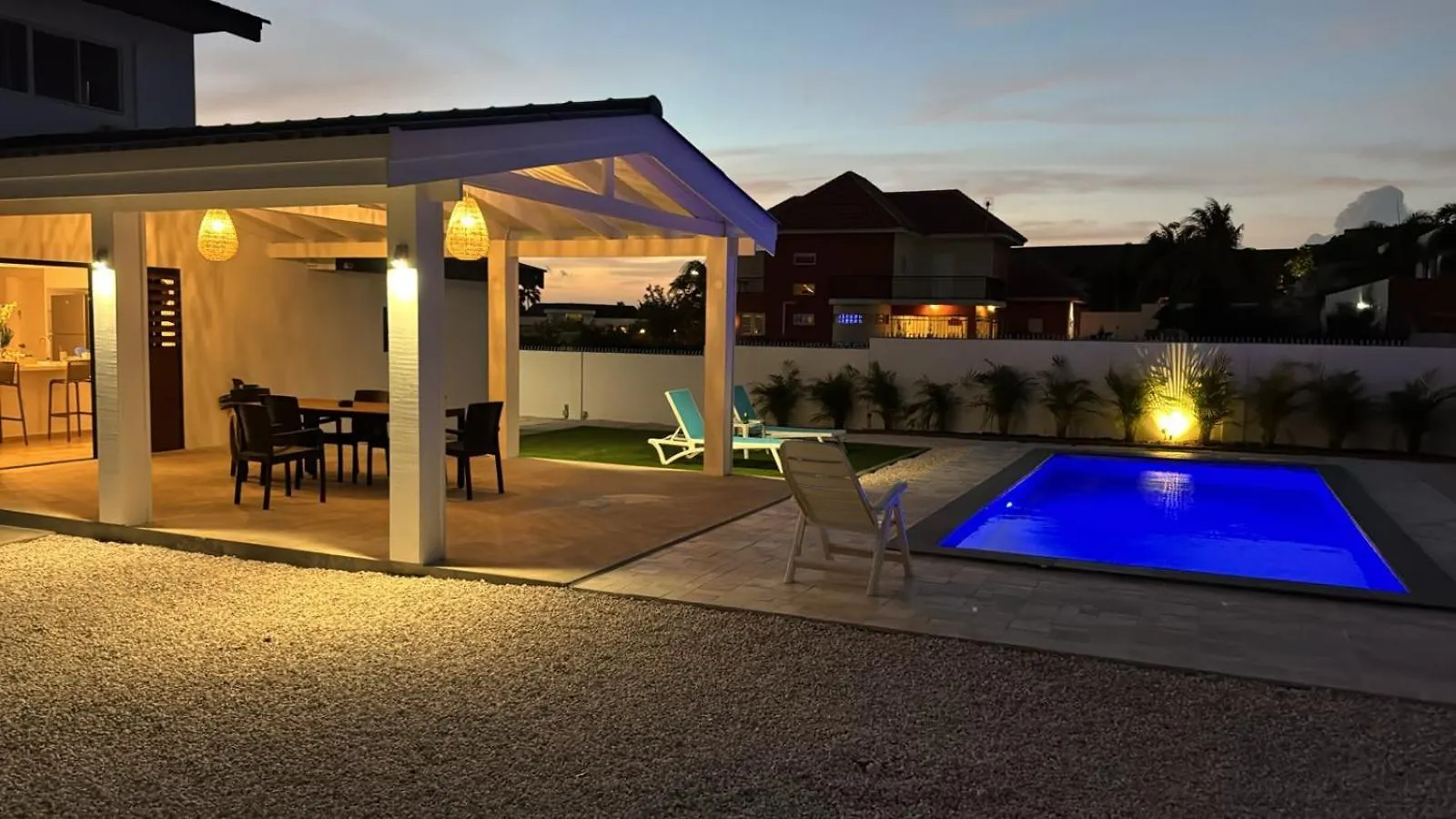 3 Bedroom Cozy Villa Close To Jan Thiel Beach