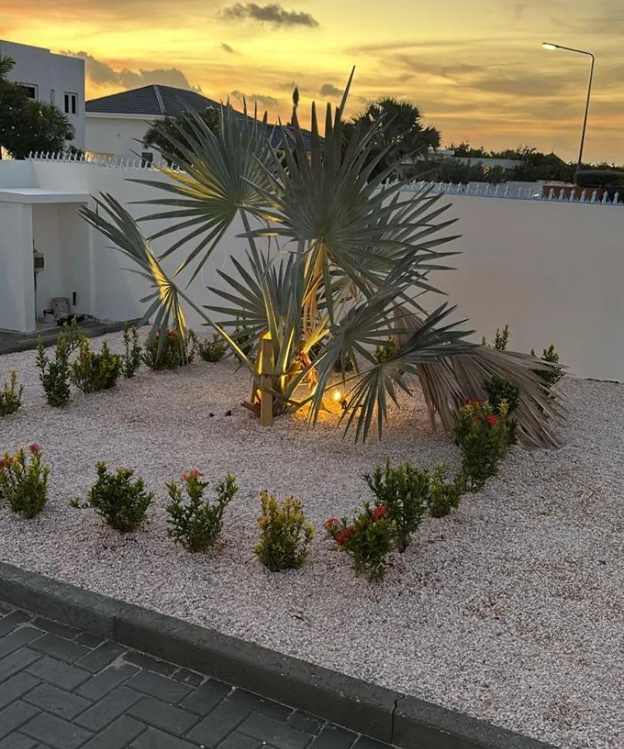 3 Bedroom Cozy Villa Close To Jan Thiel Beach