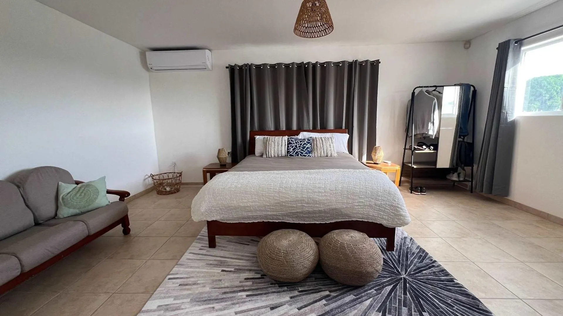 3 Bedroom Cozy Villa Close To Jan Thiel Beach 0*,  Curaçao